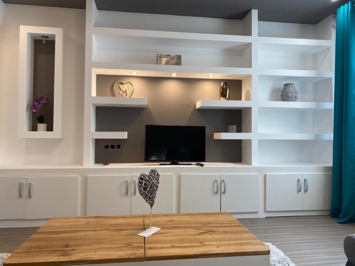 Gabrielle2 Apartman Debreczyn Zewnętrze zdjęcie