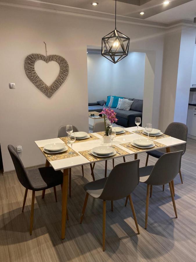Gabrielle2 Apartman Debreczyn Zewnętrze zdjęcie